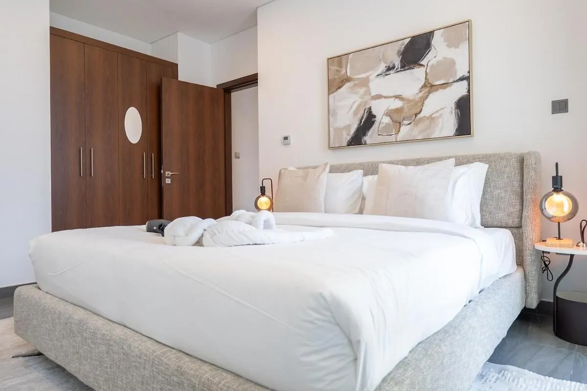 Elegant 2-Bedroom Apartment Near Mall Of The Emirates In Al Barsha Dubai