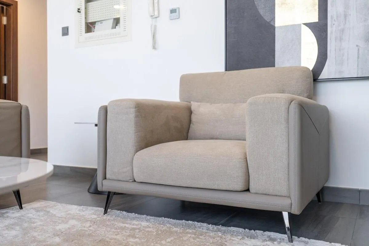 Elegant 2-Bedroom Apartment Near Mall Of The Emirates In Al Barsha Dubai