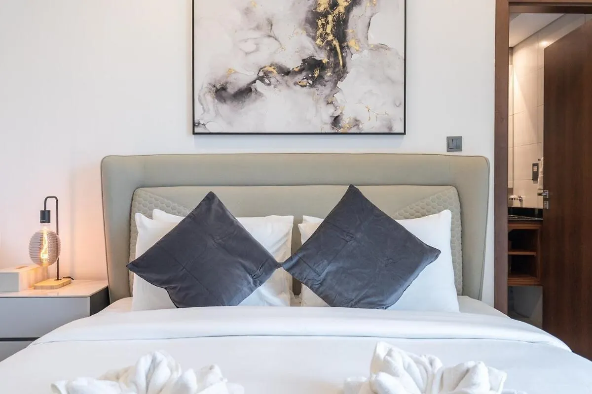 Elegant 2-Bedroom Apartment Near Mall Of The Emirates In Al Barsha Dubai