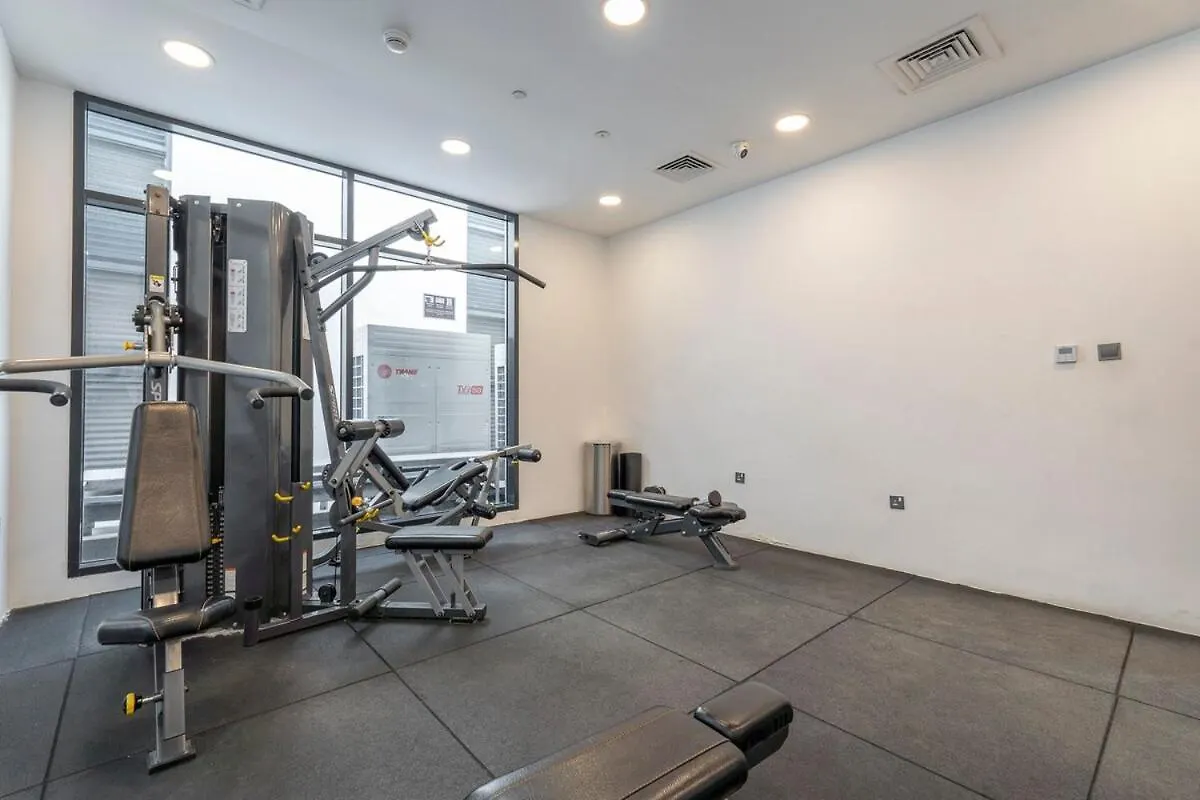 Elegant 2-Bedroom Apartment Near Mall Of The Emirates In Al Barsha Dubai 0*,